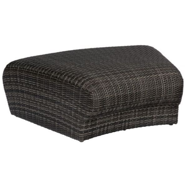 Woodard - Genie Curved Backless Bench/Ottoman