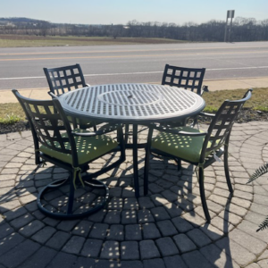 Stratford 5-Piece Dining Set